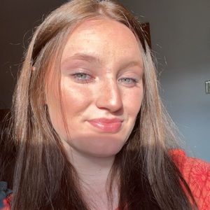 Meet your Posher, Kara